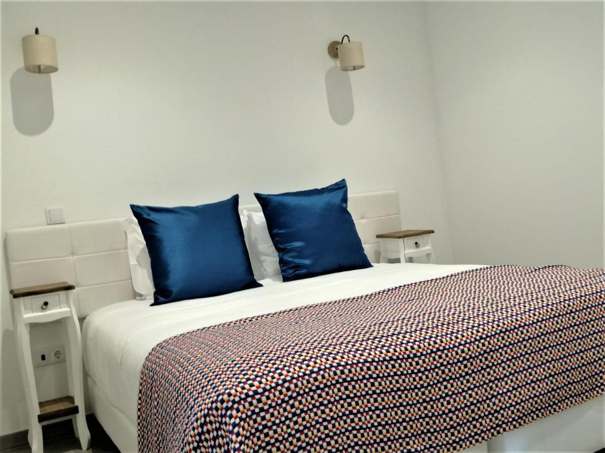 Raiz Alentejana Bed & Breakfast เรเกงกุส ดิ มอนซารัซ ภายนอก รูปภาพ