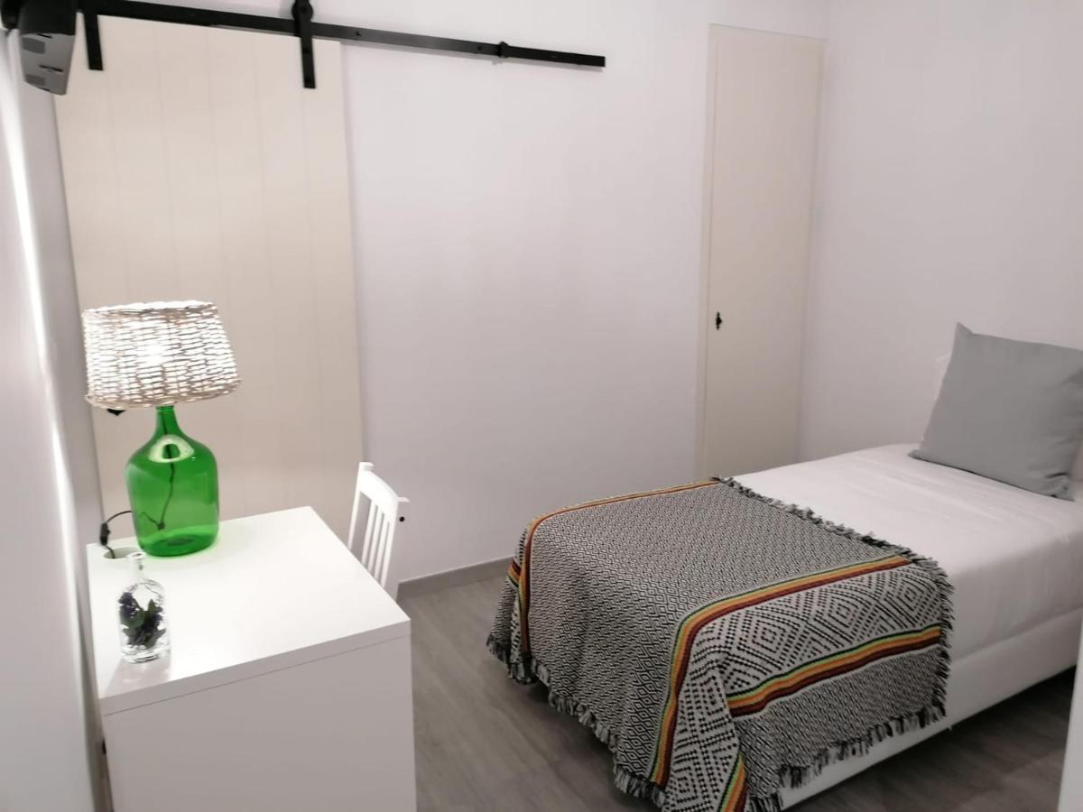 Raiz Alentejana Bed & Breakfast เรเกงกุส ดิ มอนซารัซ ภายนอก รูปภาพ