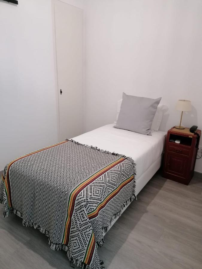 Raiz Alentejana Bed & Breakfast เรเกงกุส ดิ มอนซารัซ ภายนอก รูปภาพ